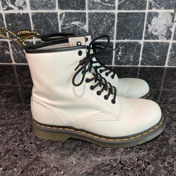 Dr. Martens Shoes - Dr. Martens White 11822 Combat Boots Women's size 9‎